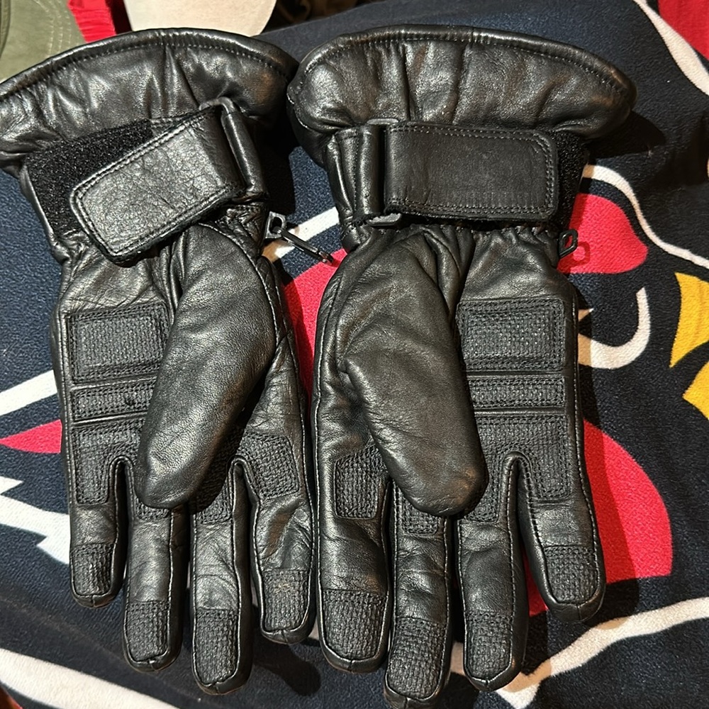 Harley-Davidson Leather Riding Gloves - Picture 5 of 6